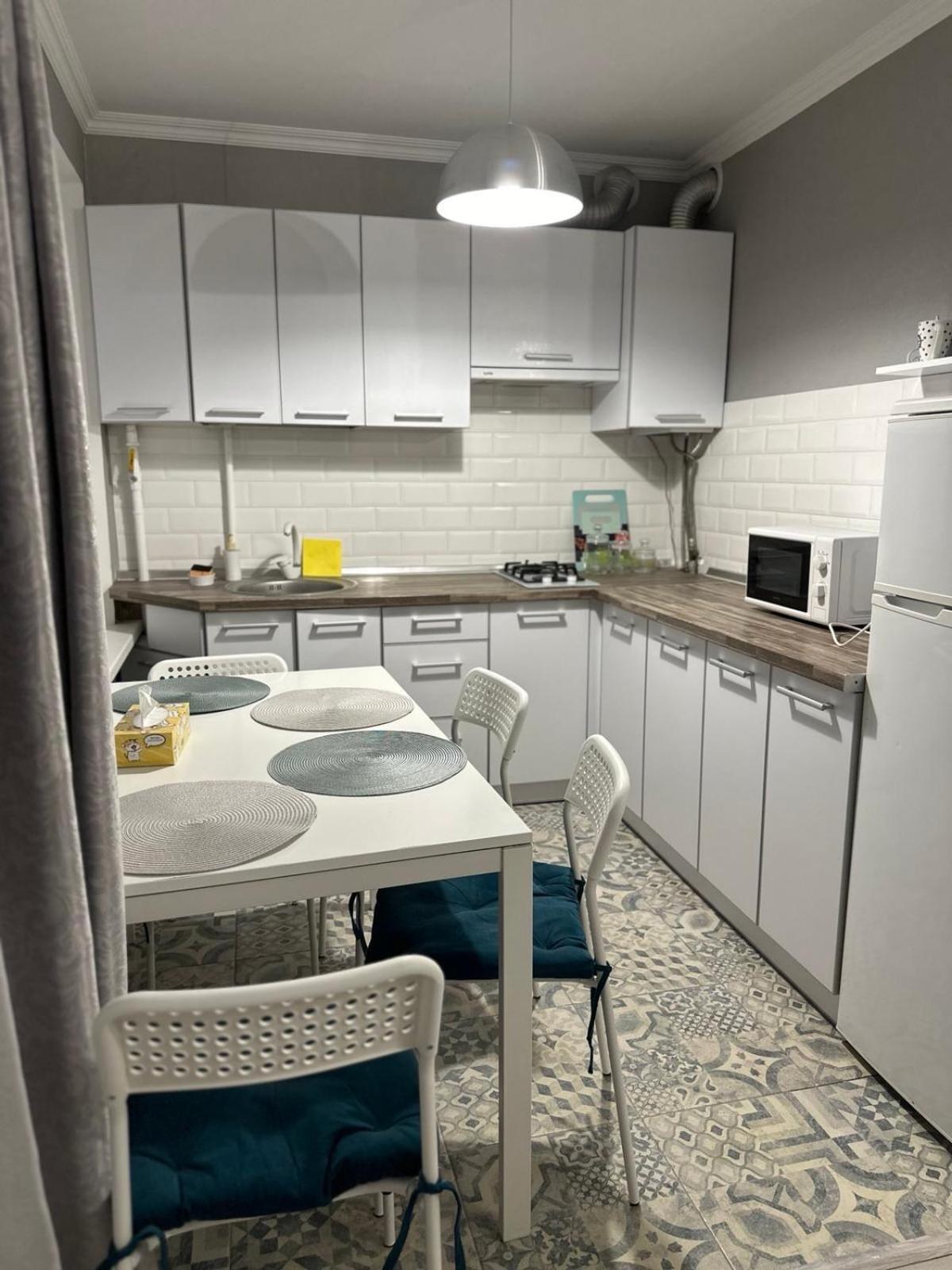 Sisters Apartment Shevchenko Τσέρνιγκοφ Εξωτερικό φωτογραφία